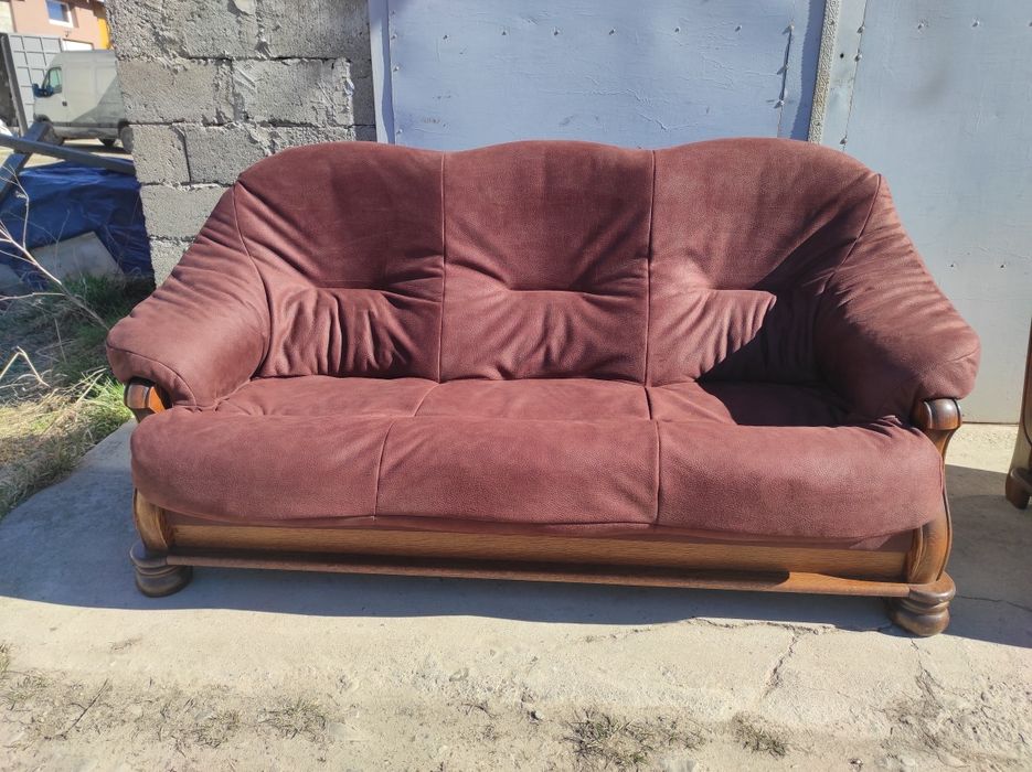 Продам диван і крісло