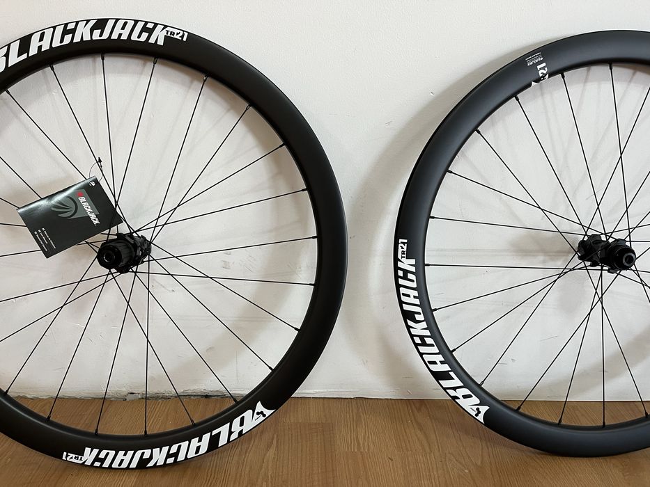 Rodas estrada Carbono - BlackJack - NOVAS!