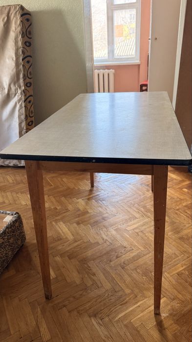 Стіл кухонний деревʼяний