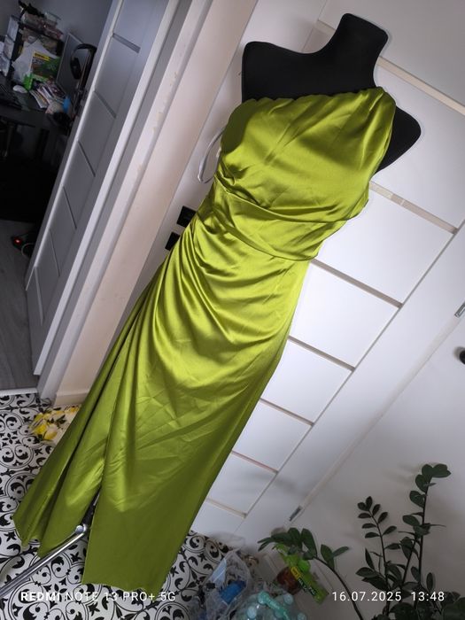 Przepiękna sukienka