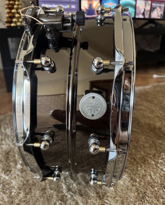 Tarola Tama Starphonic fabricada no Japão