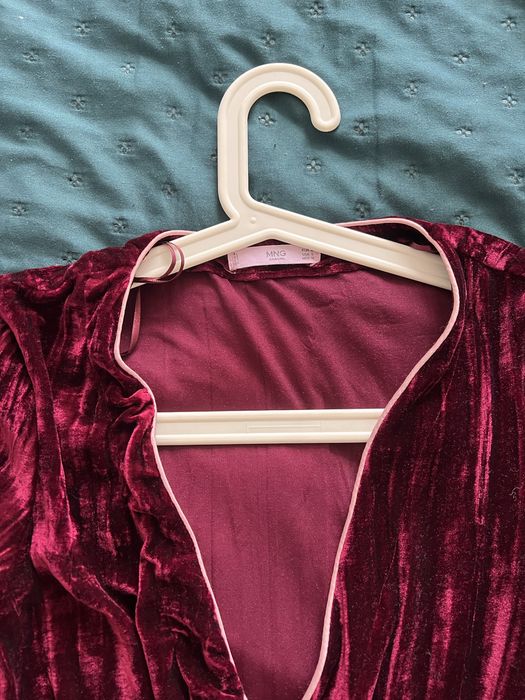 Велюровий халат Mango casual