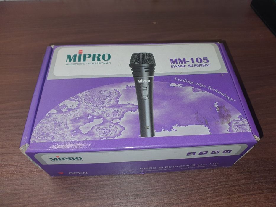 Microfone profissional Mipro MM-105