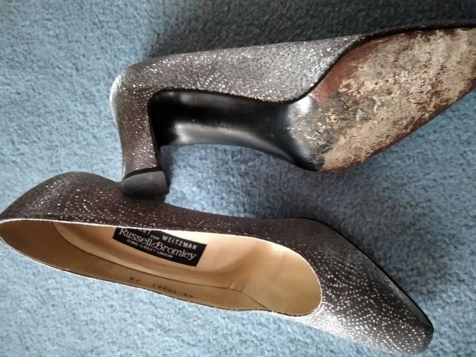 Błyszczące buty stan bdb