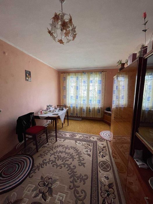 Продається будинок в м. Тячів