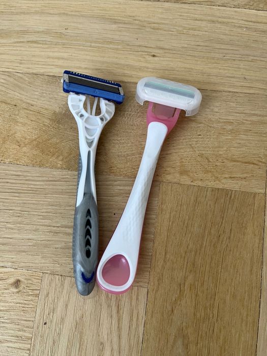 2 Maszynki do golenia dla kobiet NOWE