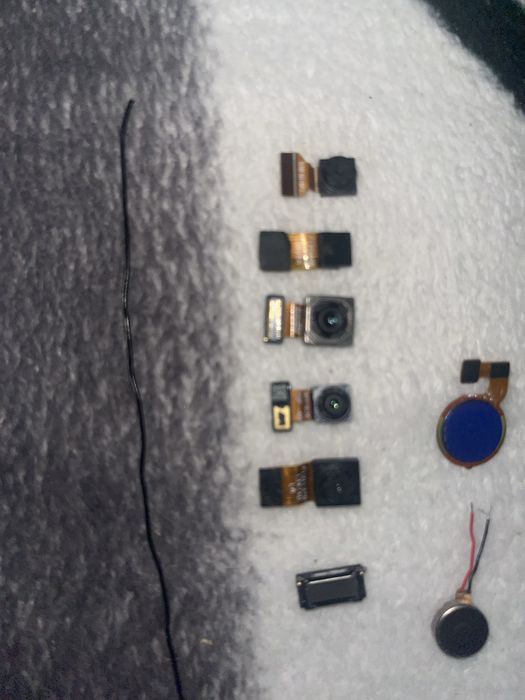 Продам камеры,сенсор,микровон,динамик, екран от фотоапарата [Olimpus]