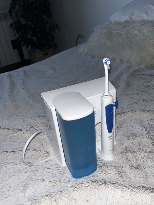 jato de agua dentário da ORAL-B