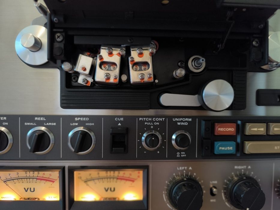 ((STAN )) TEAC A 7300