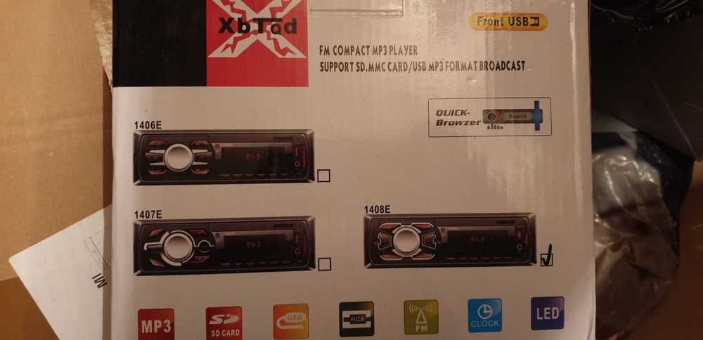 Radio samochodowe BLUETOOTH 1DIN 1 DIN 4x50W pilot USB MP3 AUX SD