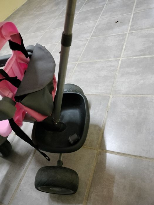 Dou triciclo crianca