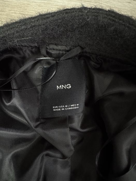 Жіночий бомбер Mango р. M