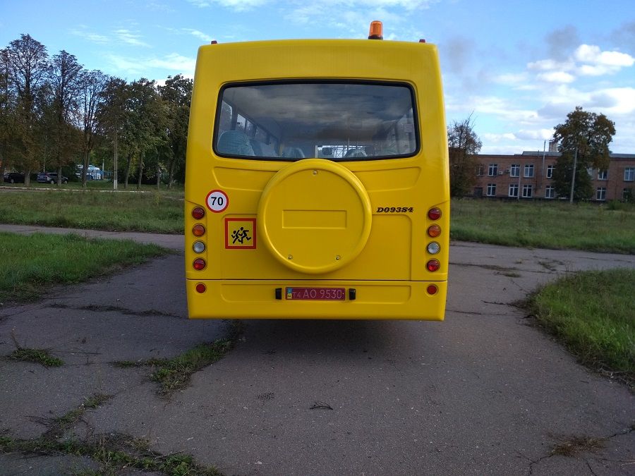 Автобус шкільний ISUZU- ATAMAN D093S4 школьный
