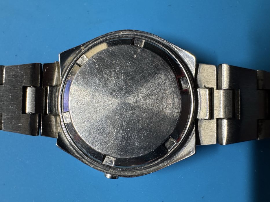 Zegarek Realtime vintage LCD stalowy unikat niesprawny