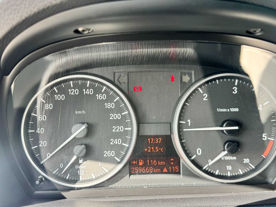 BMW 320d E91 — 2012