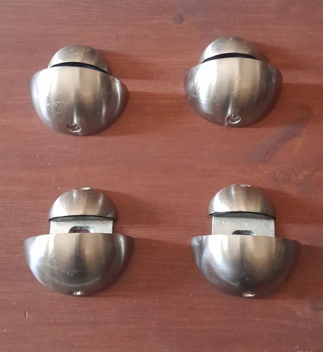 Suportes para prateleiras de vidro