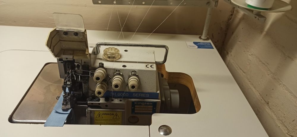 Maszyny szwalnicze przemysłowe