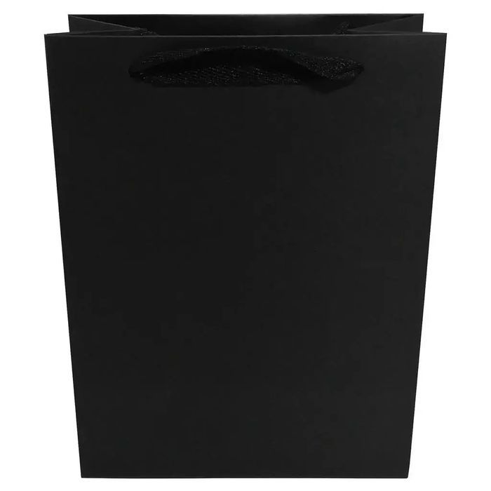 Torebka Black. Ziemia Obiecana