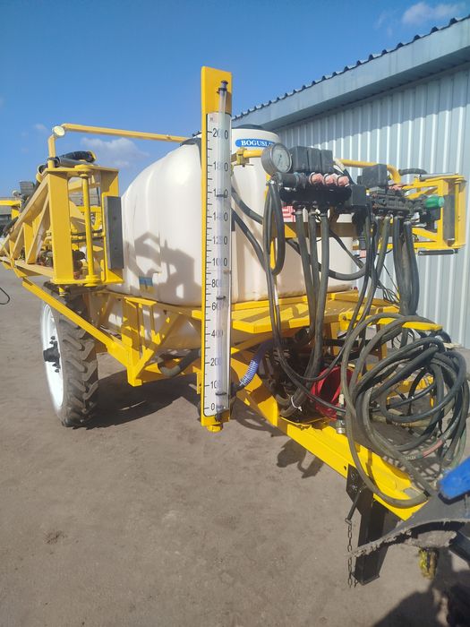 Обприскувач ОП 2000