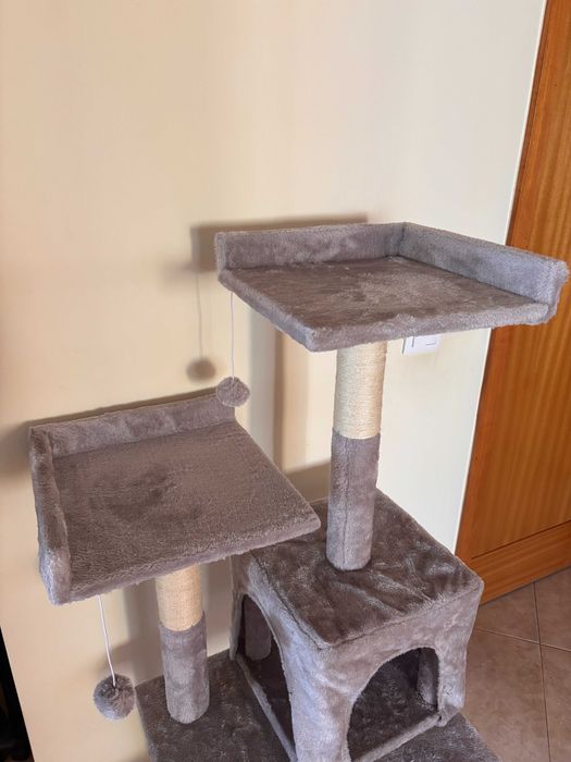 Árvore para gatos - 121 cm