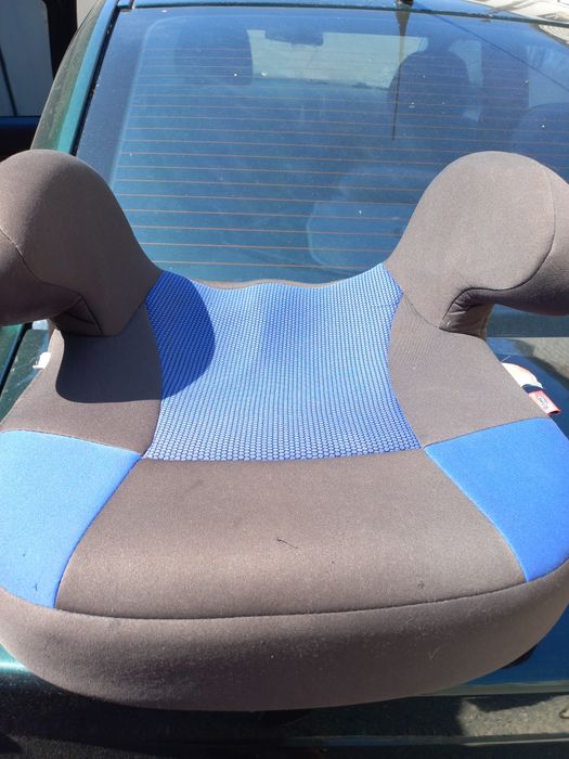 Продам дитяче крісло, бустер