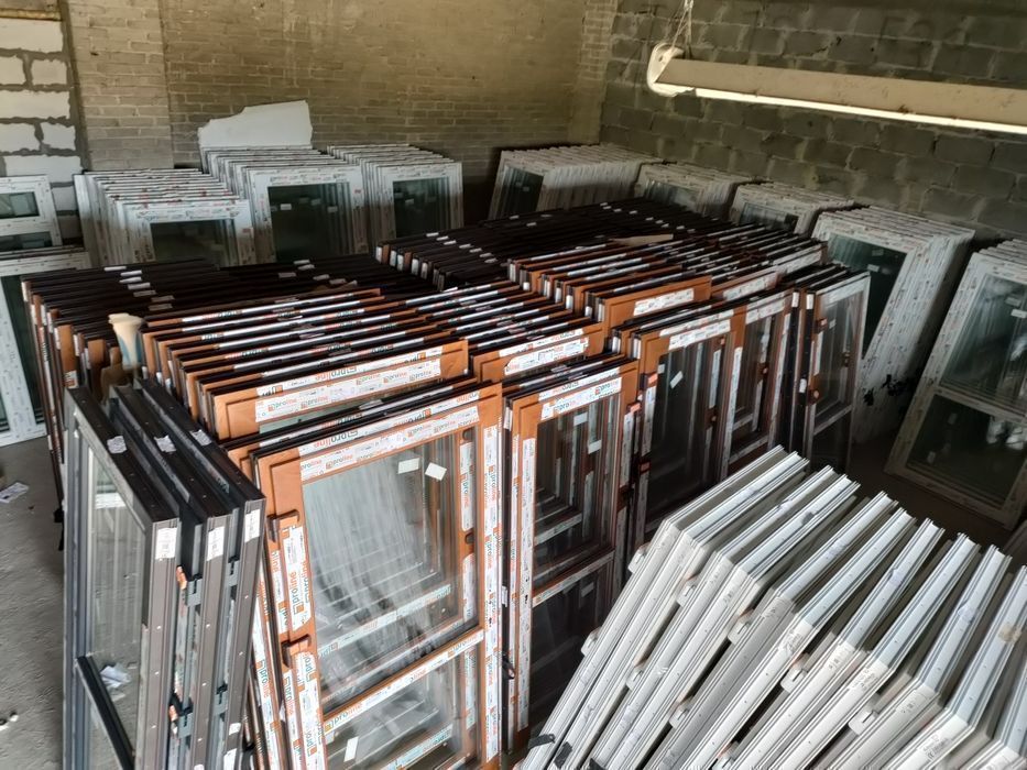 Drzwi pcv złoty dąb 1000/2000