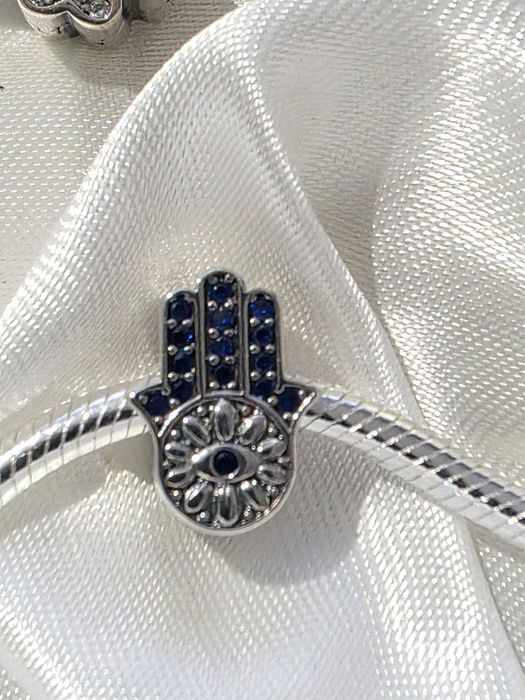 Charms srebrny ręka Fatimy do bransoletki Pandora  S925