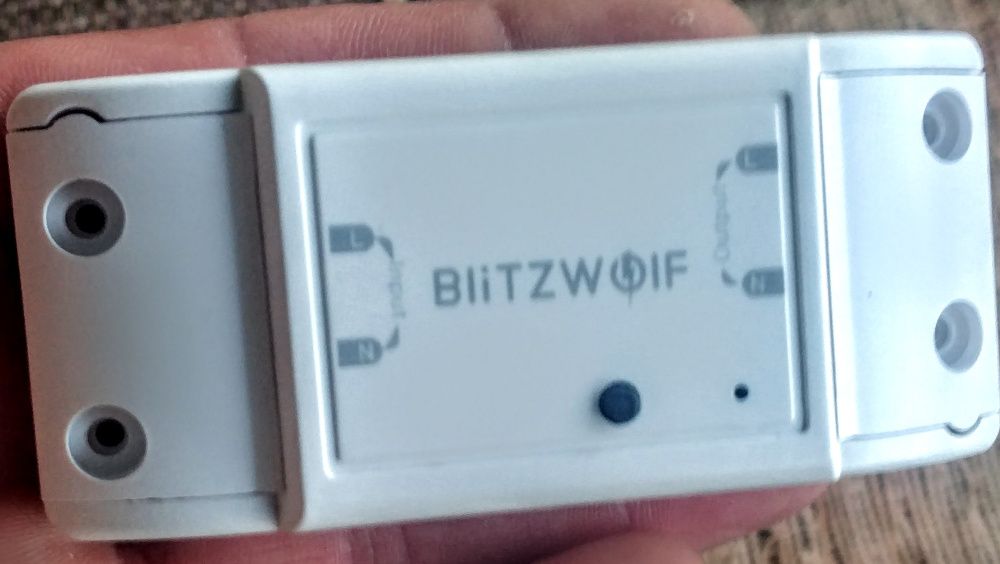 WiFi реле на 2 выхода Blitzwolf BW-SS4