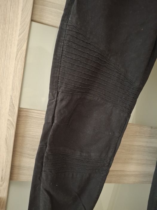 Czarne męskie spodnie Jogger