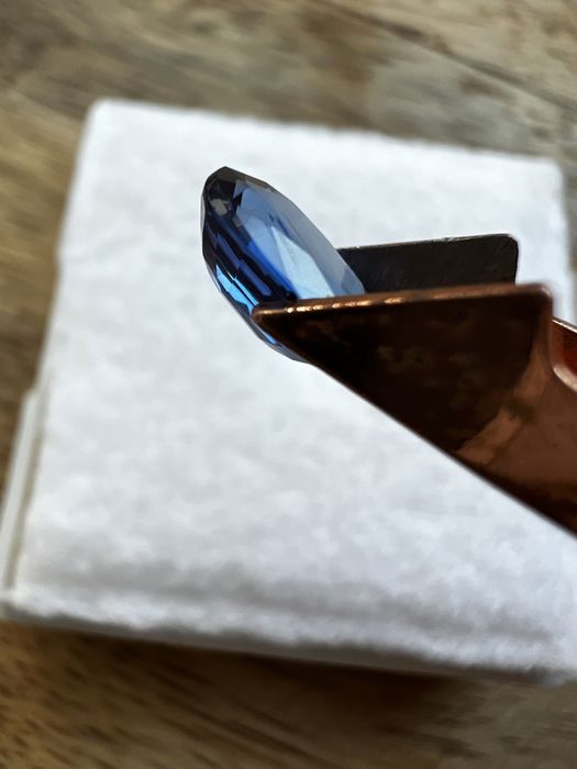 Szafiry niebieskie ze Srilanki kamienie szlachetne 1,37 ct