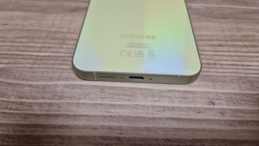 Смартфон Samsung Galaxy A55 8/128Gb Awesome Lemon