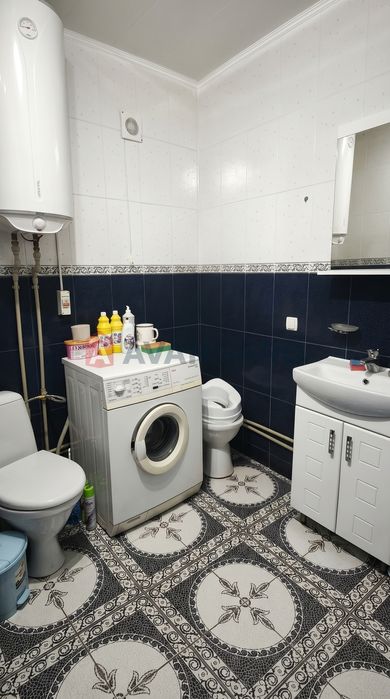 Продам дачу для життя та відпочинку. Поруч ліс та озеро