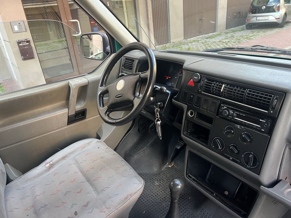 Volkswagen transporter T4 Dostawcze 2003 LONG 9 Osobowy 2.5 TDI z Hakiem Okazja!