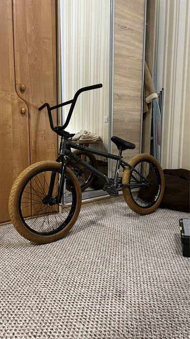 Продам BMX раму stolen