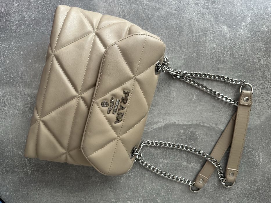 Сумка жіноча Prada бежева