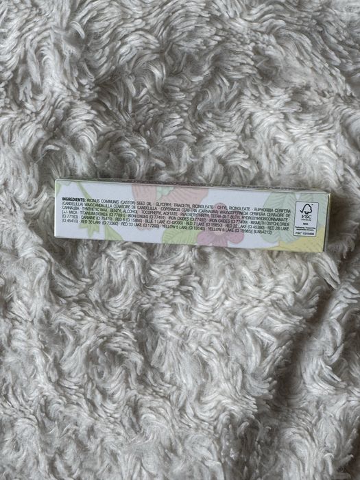 Almost lipstick clinique nude honey