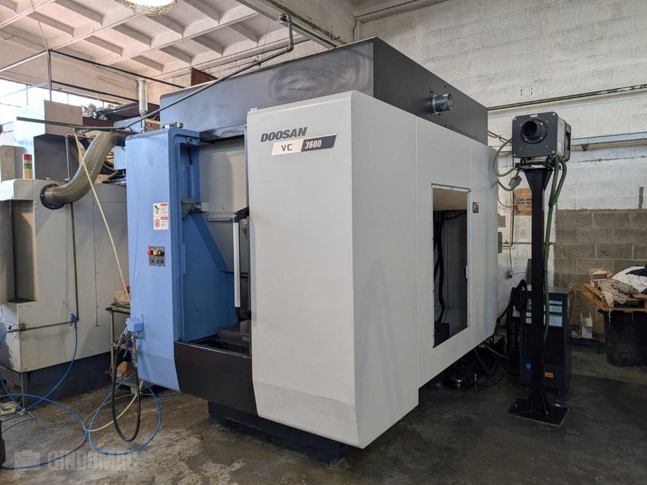 Centrum obróbcze CNC DOOSAN VC 3600 (2018)