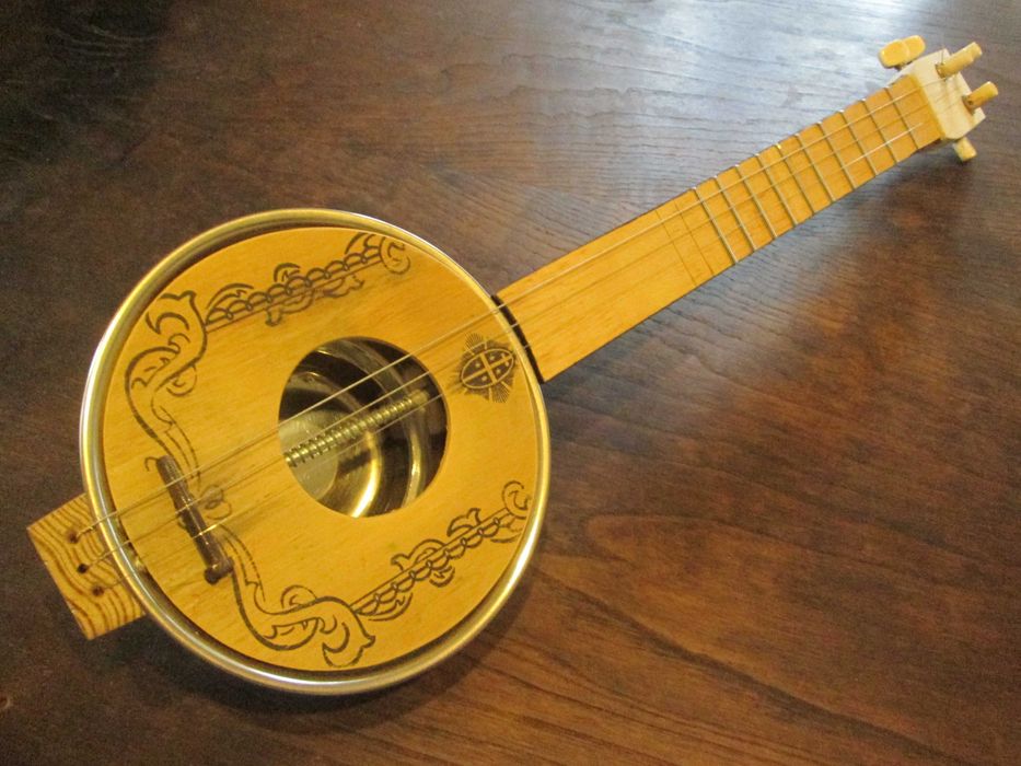 Construção de Instrumentos de corda64174063270401123