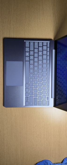Surface Lapotp Go 3 - Bateria 90%