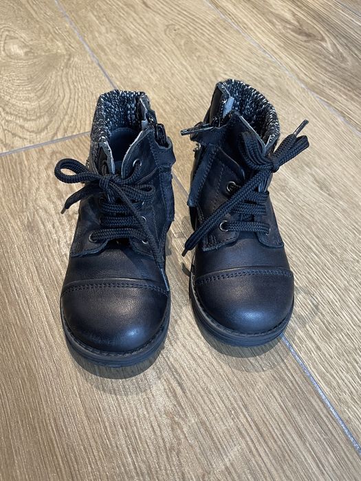Buty dla dziewczynki Liu Jo. Jesień-wiosna. Rozmiar 23.