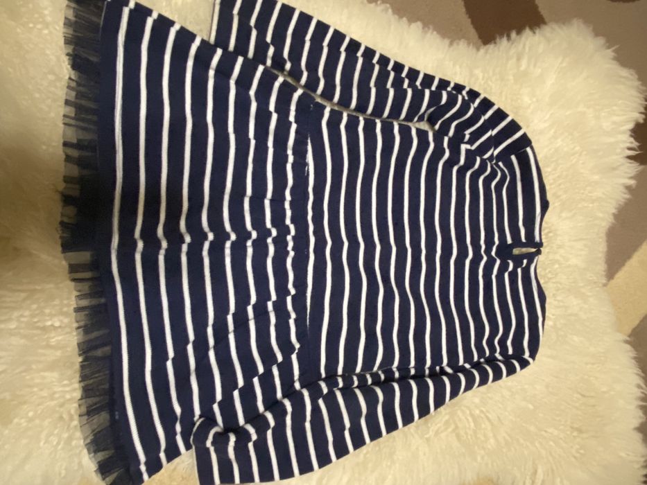 Плаття для дівчинки,розмір 122, Б/у,стан нового,тепленьке