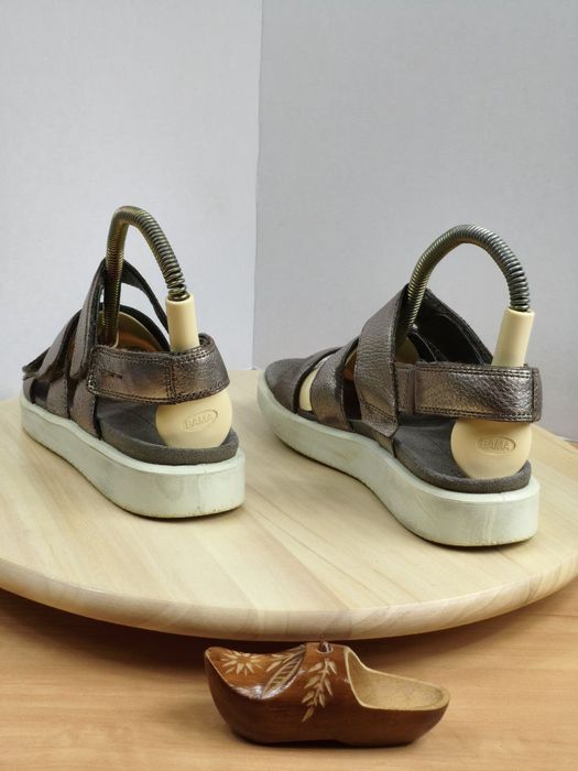 Sandały r.36 Ecco Flowt damskie skórzane na rzep