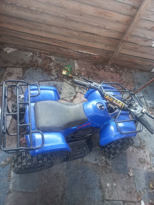 Єлекроквадроцикол