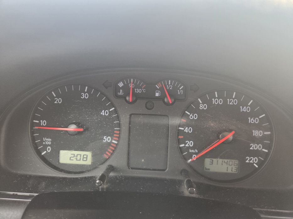 Volkswagen Passat B5 1.9 TDI 1999 Klima Tempomat