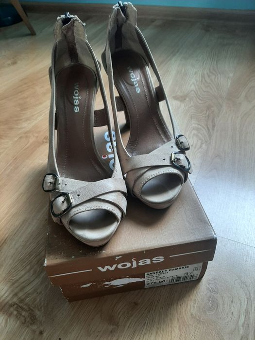 Sandały skórzane Wojas