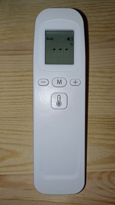 Безконтактний термометр