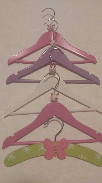 Cabide infantil para menina