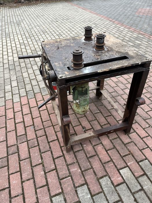 Giętarka do profili