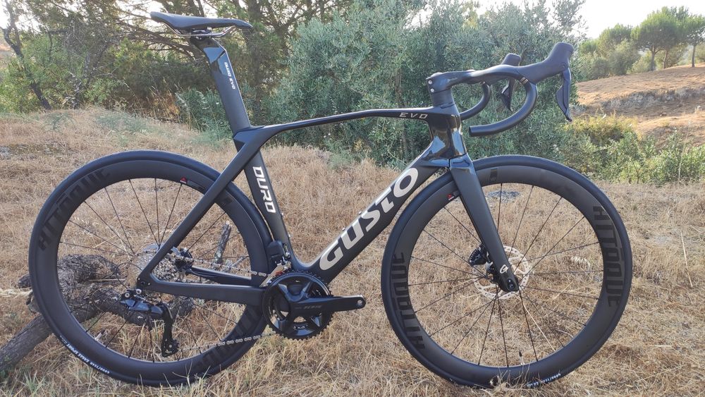 Bicicletas Gusto Carbono NOVAS
