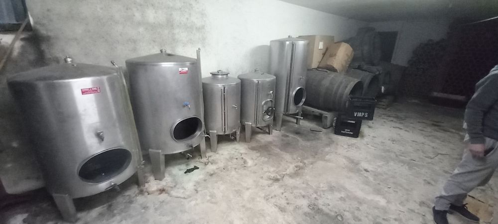 6 Cubas de inox diferentes tamanhos